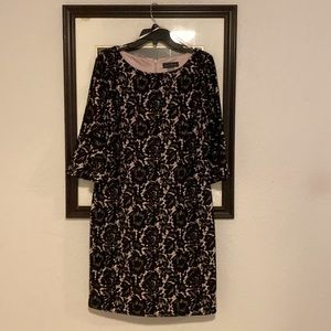 Jessica Howard dress size 12 worn once to a wedding. Very Clean